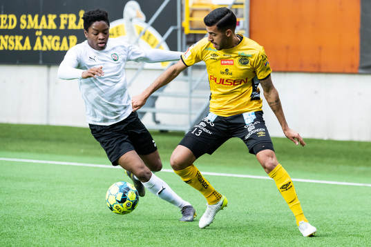 Elfsborgs Rami Kaib och Örebros Nadir Ayeva