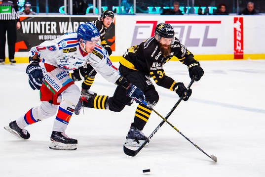 s Johan Larsson