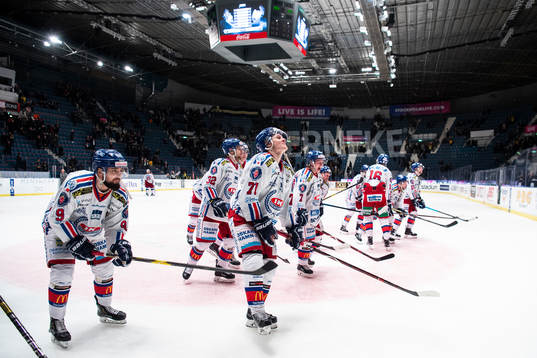 Oskarshamns spelare jublar
