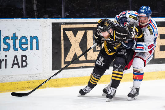 s Sam Marklund och Oskarshamns Jesper Dahlroth