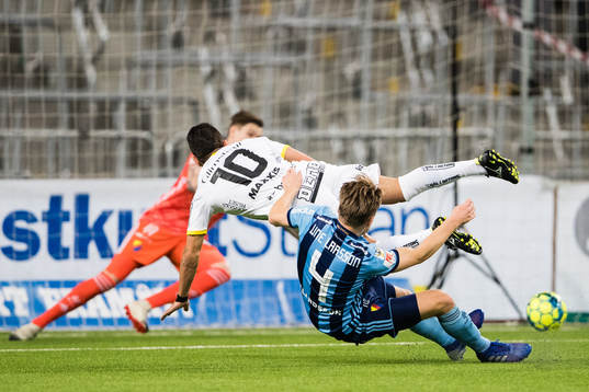 Häckens Paulinho och Djurgårdens Jacob Une Larsson