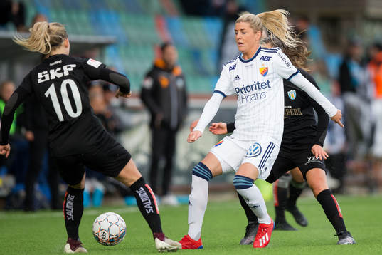 Djurgårdens Olivia Schough mot Göteborgs Elin Rubensson