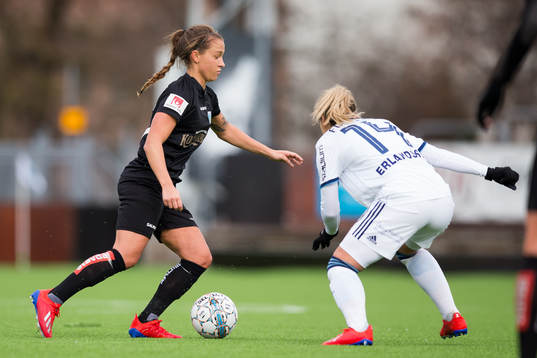 Göteborgs Julia Zigiotti Olme och Djurgårdens Hanna
