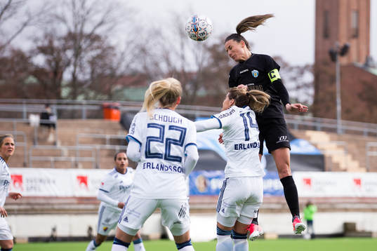 Göteborgs Beata Kollmats vinner en nickduell mot