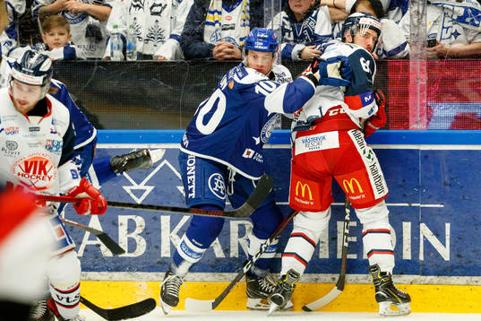 Leksands Martin Karlsson   och Västerviks Emil