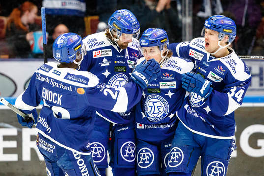 Bläddra bland fler bilder av Ishockey, Hockeyallsvenskan, Slutspelsserien, Leksand - Västervik