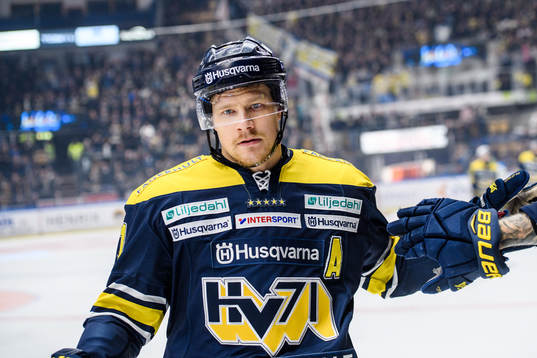 s Simon Önerud jublar