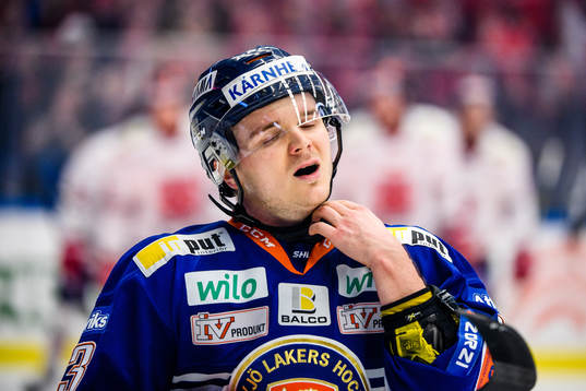 Växjös Julius Junttila deppar