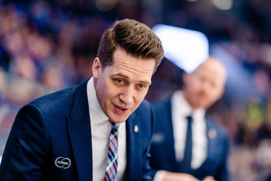 Växjös tränare Sam Hallam