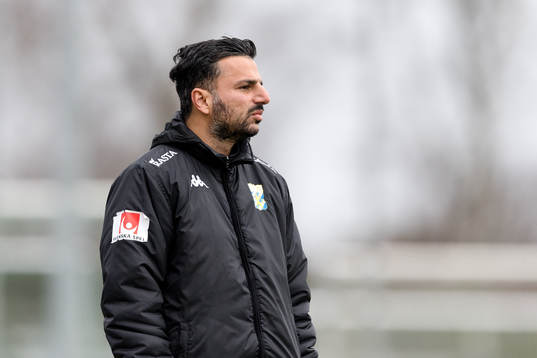 IFK Göteborgs tränare Poya Asbaghi