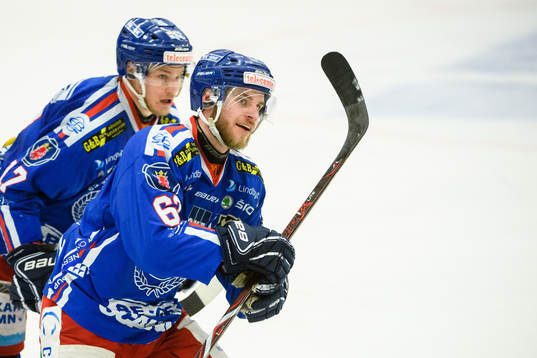 Oskarshamns Robin Söderqvist jublar