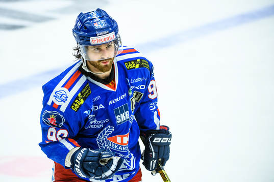 Oskarshamns Alex Hutchings jublar