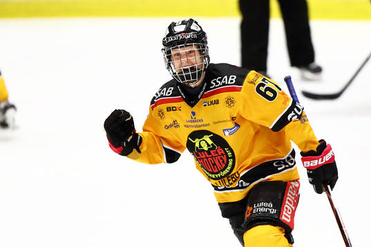 Luleås Linn Peterson jublar