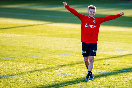 Martin Ødegaard of Norway celebrates