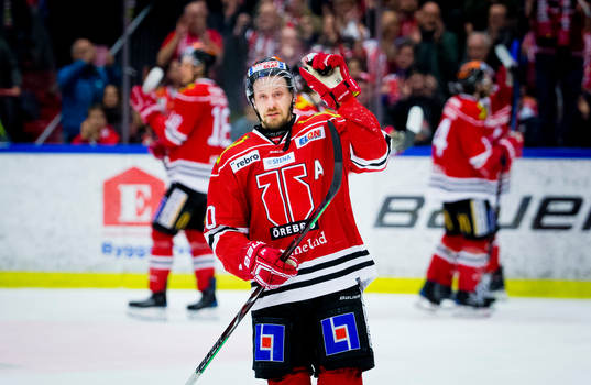 Örebros Marcus Weinstock är tårögd och deppar