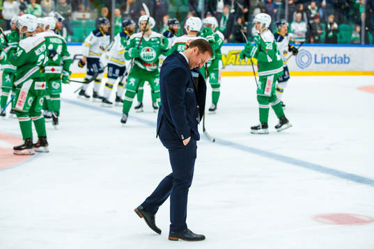 Bläddra bland fler bilder av Ishockey, SHL, Åttondelsfinal 2, Rögle - HV71  
