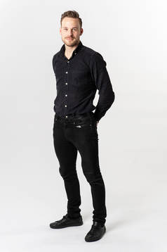 Kristoffer Karlsson, domare