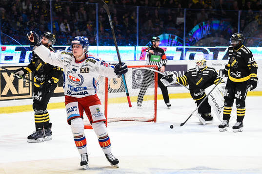 Oskarshamns John Dahlström jublar