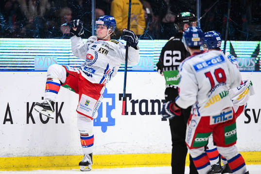 Oskarshamns John Dahlström jublar
