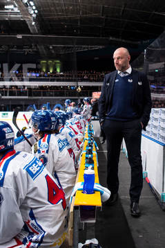 Oskarshamns assisterande tränare Fredrik Hallberg