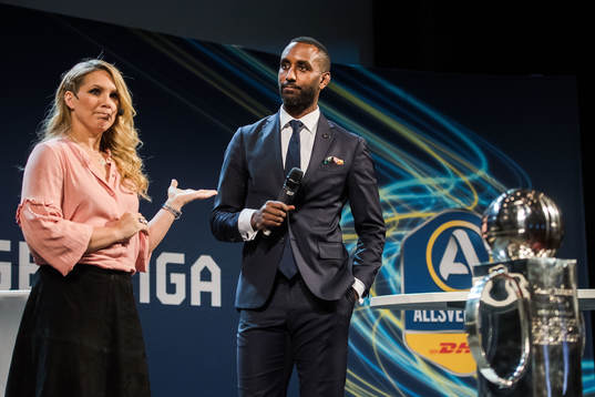 Anna Brolin och Henok Goitom, AIK