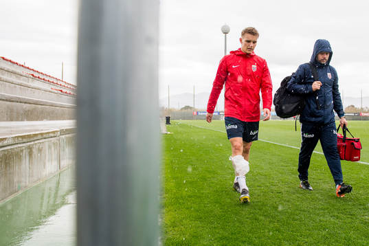 Martin Ødegaard of Norway and Asle Birkeland Kjellsen,