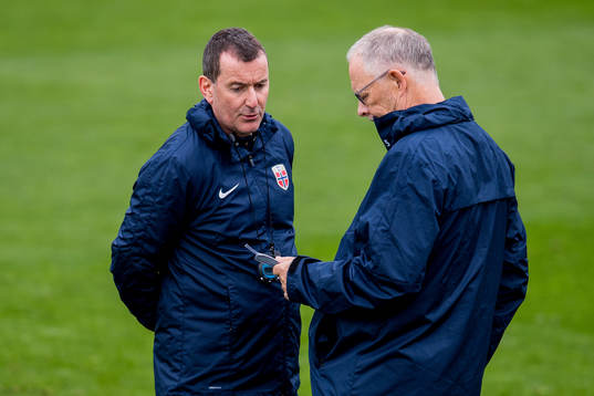 Per Joar Hansen, assistant coach, and Lars Lagerbäck, head