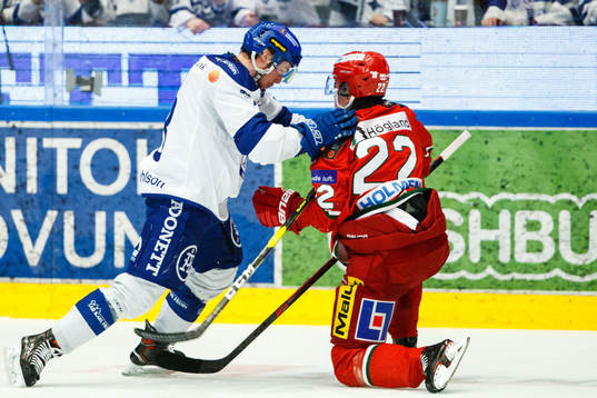 Leksands August Berg och Modos Jonathan Johansson
