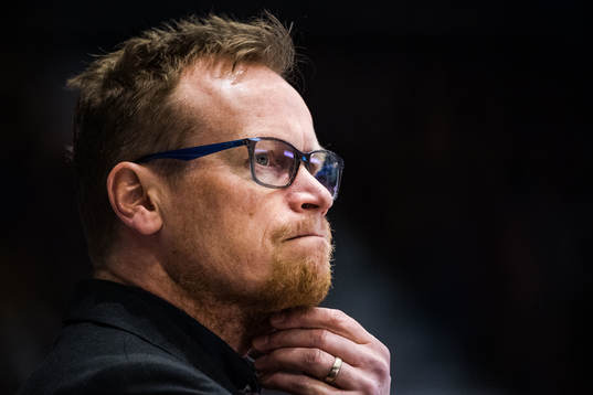 Karlskronas assisterande tränare Arto Miettinen deppar