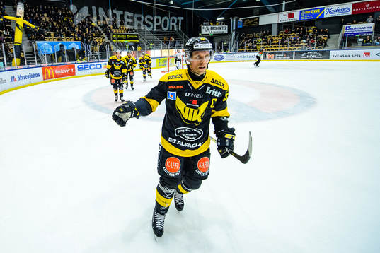 Västerås Fredrik Johansson jublar