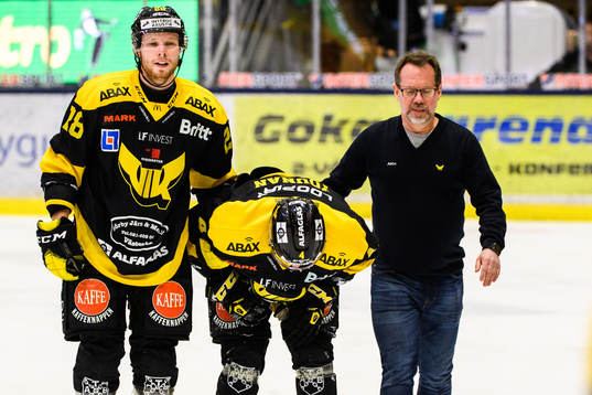 Västerås Alexander Younan lämnar isen