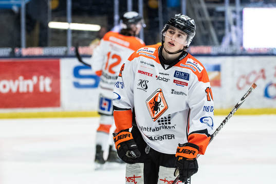 Karlskronas Linus Karlsson deppar
