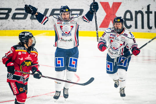 Linköpings och Pernilla Winberg jublar