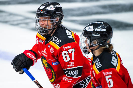 Luleås Linn Peterson och Johanna Fällman