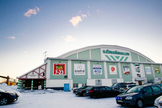 Exteriör bild av Björknäshallen