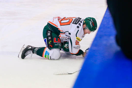 Kristiandstads Tyler Coulter har ont