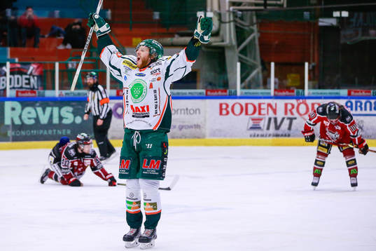 Kristianstads  Fredrik Lindblom jublar