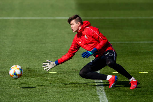 Goalkeeper Per Kristian Worre Bråtveit of Norway