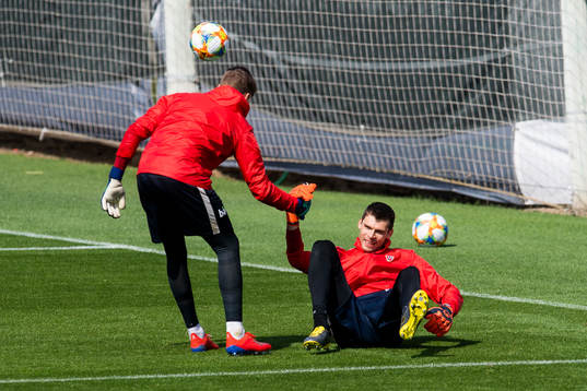 Goalkeeper Per Kristian Worre Bråtveit and goalkeeper Rune