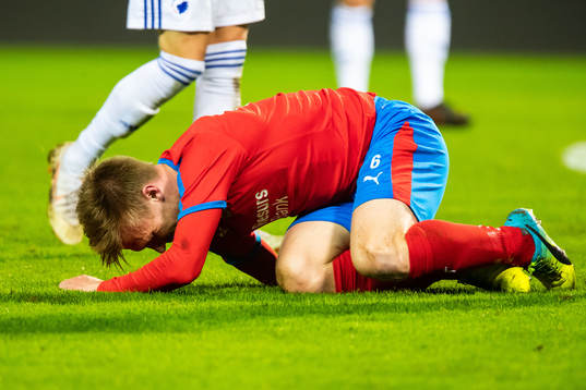 Helsingborgs Andreas Landgren har ont