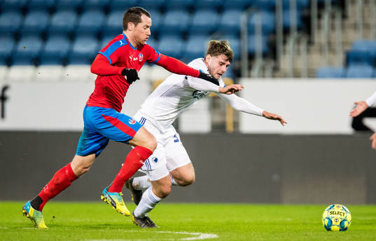 Helsingborgs Johan Persson och FC Köpenhamns Pierre