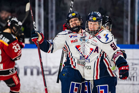 Linköpings Sidney Morin och Pernilla Winberg jublar
