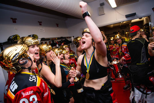 Luleås Johanna Fällman jublar