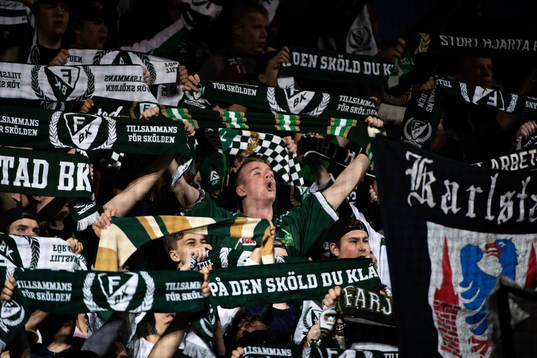 Färjestads supportrar jublar