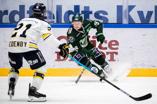 Färjestads Oskar Steen