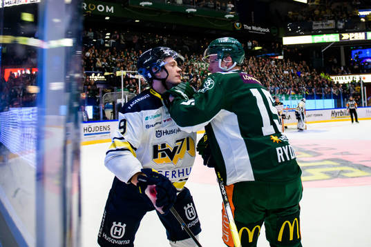 s Didrik Strömberg och Färjestads Gustav Rydahl