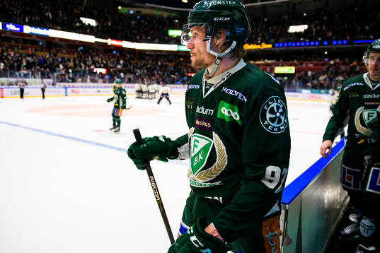 Färjestads Jesper Olofsson deppar