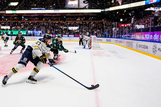 s David Gustafsson och Färjestads Gustav Rydahl