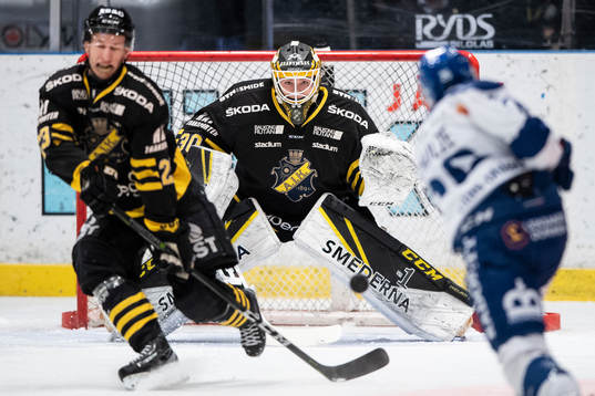 s målvakt Erik Källgren