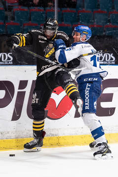 s Daniel Muzito-Bagenda och Leksands Jon Knuts
